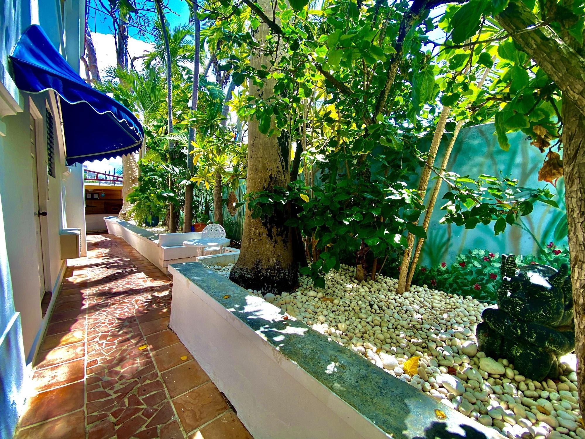 At Wind Chimes Boutique Hotel San Juan Dış mekan fotoğraf